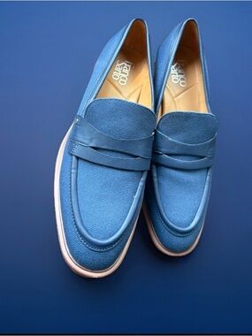 Franco Sarto Blue Canvas Penny Loafers womens size 8